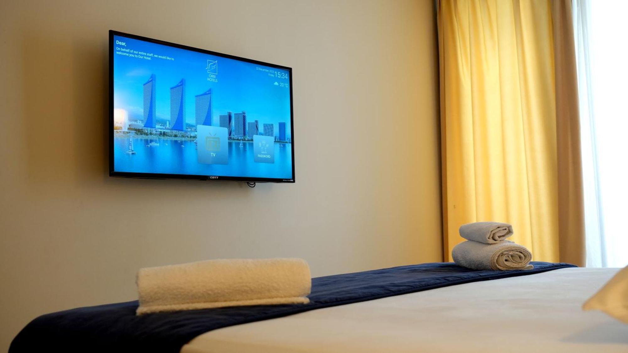 Lux Apart Hotel 555 Batumi Ngoại thất bức ảnh